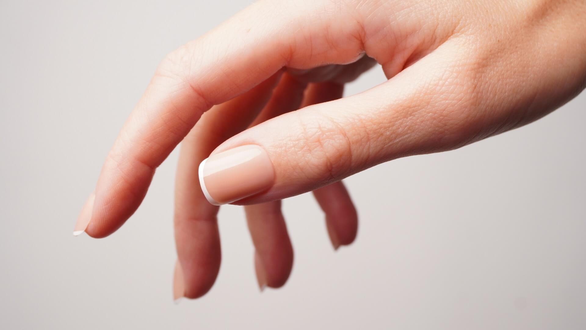 Old Money Aesthetic: Nail designs that create subtle luxury - Doonails US