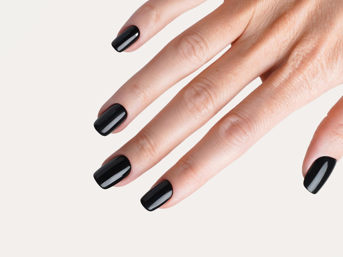 Black Nails