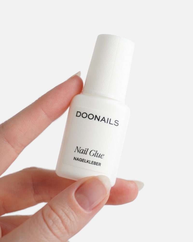 Brush-On Nail Glue