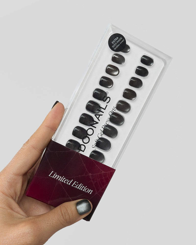 Limited Edition Black Cat Eye Ultra Short Square Soft Gel Press Ons