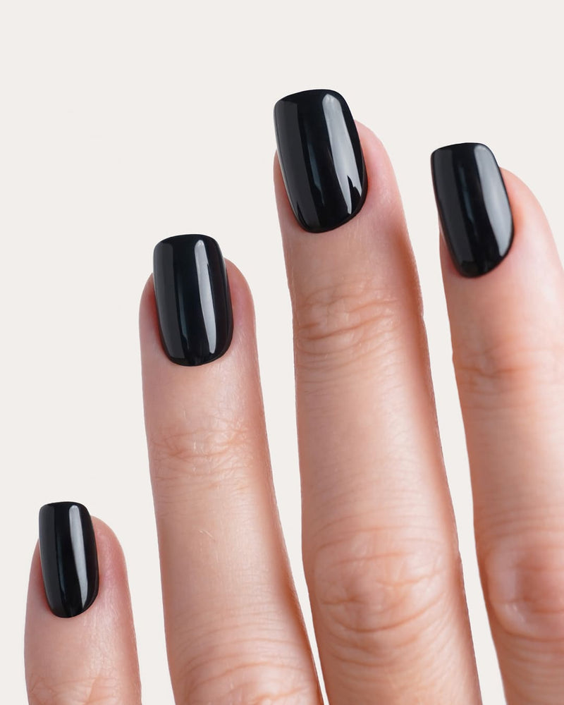 Soft Gel Press Ons Dark Dream worn on hand