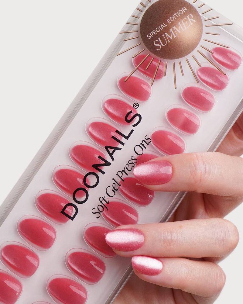 Glass Pink Cat Eye Short Round Soft Gel Press Ons
