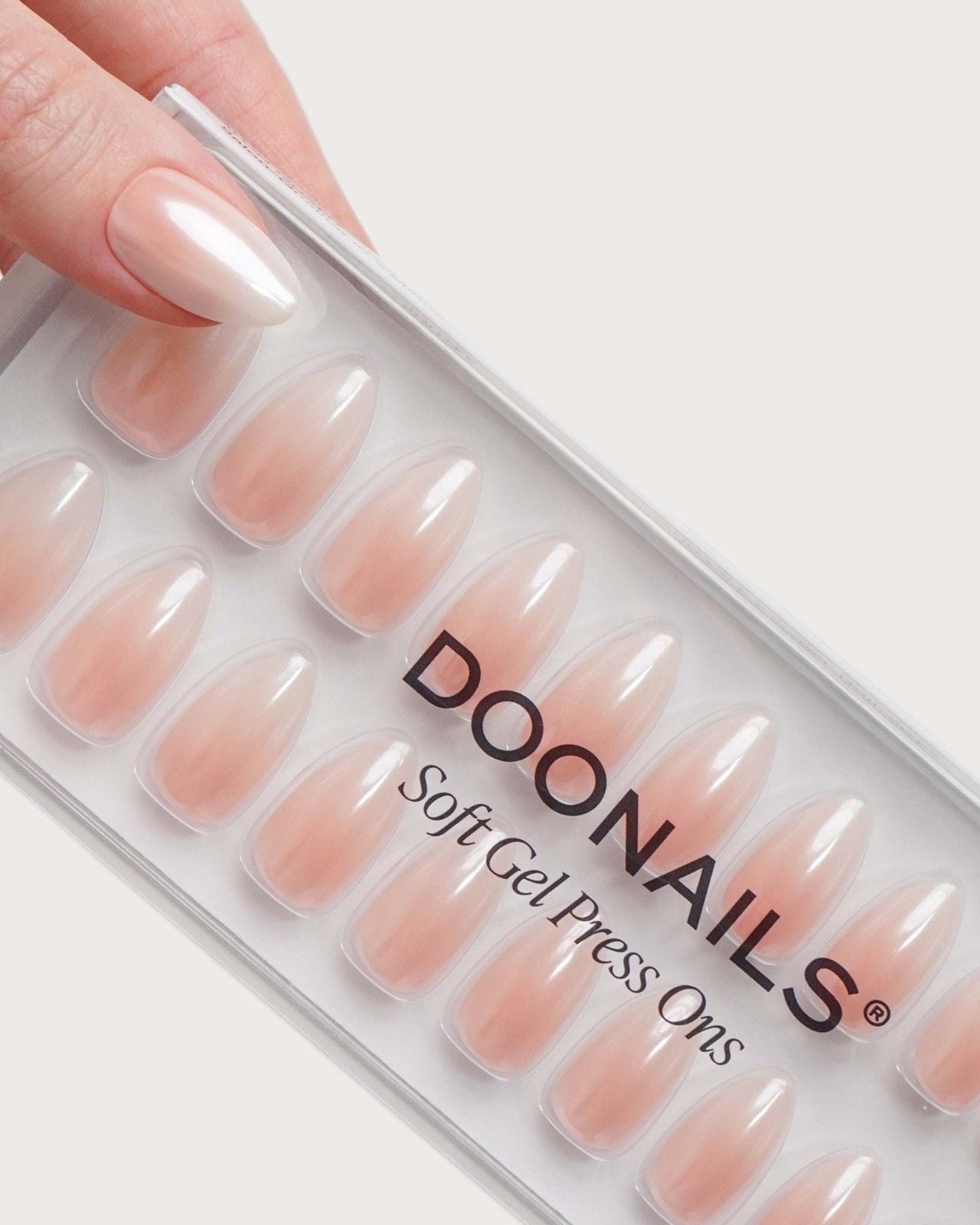 Glazed Babyboomer Short Almond Soft Gel Press Ons