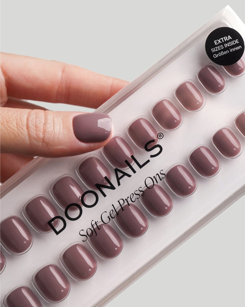 Silent Night Mauve Ultra Short Square Soft Gel Press Ons
