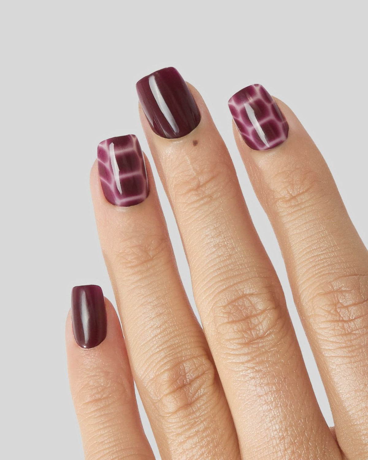 Limited Edition Venomous Plum Short Square Soft Gel Press Ons