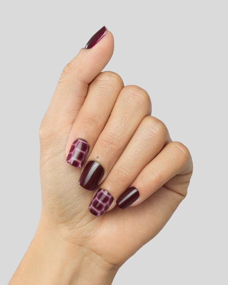 Limited Edition Venomous Plum Short Square Soft Gel Press Ons