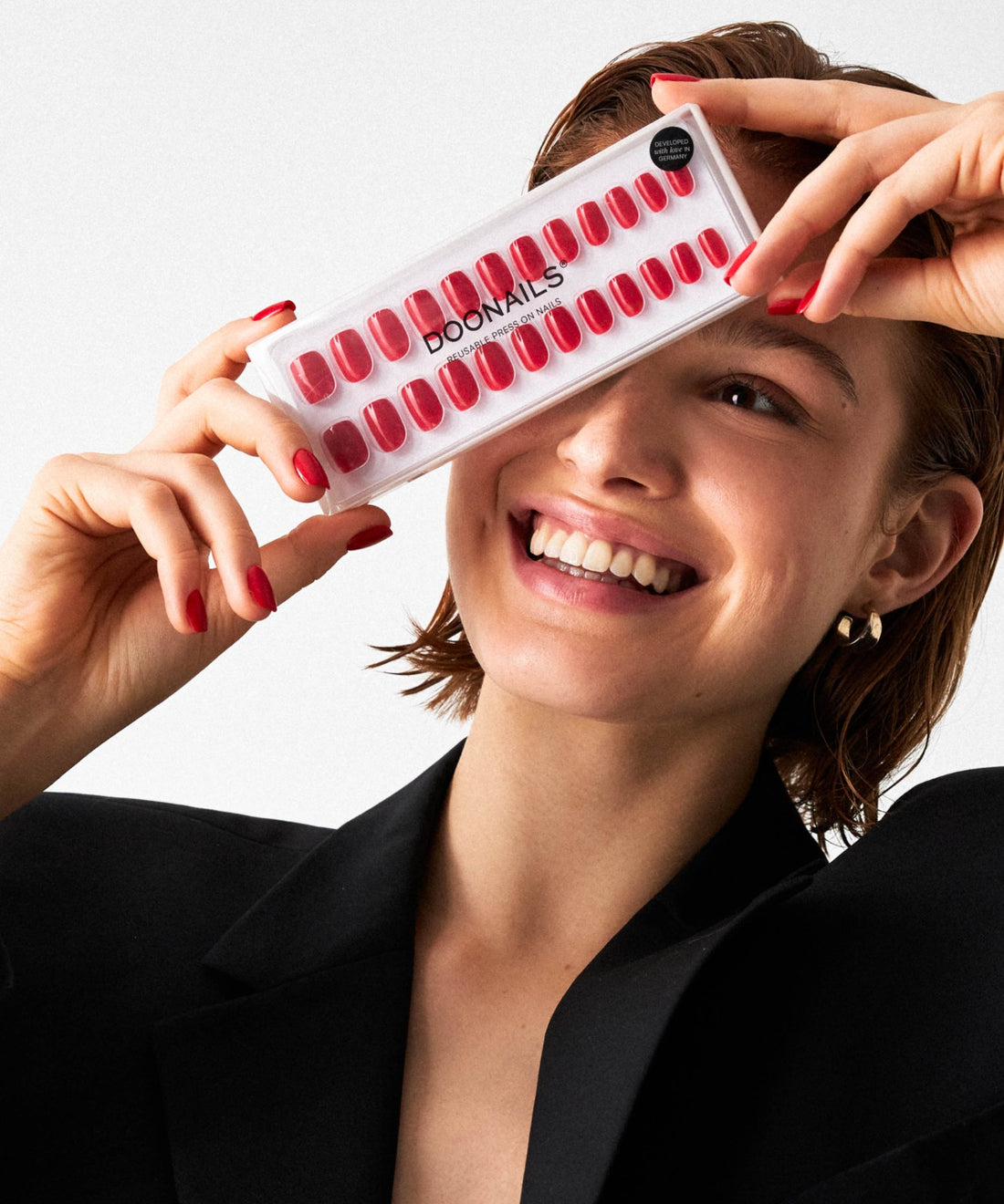28 November 2023: We are launching a second Manicure method: Soft Gel Press Ons