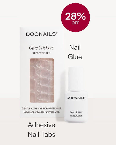 Brush On Nail Glue & Adhesive Nail Tabs
