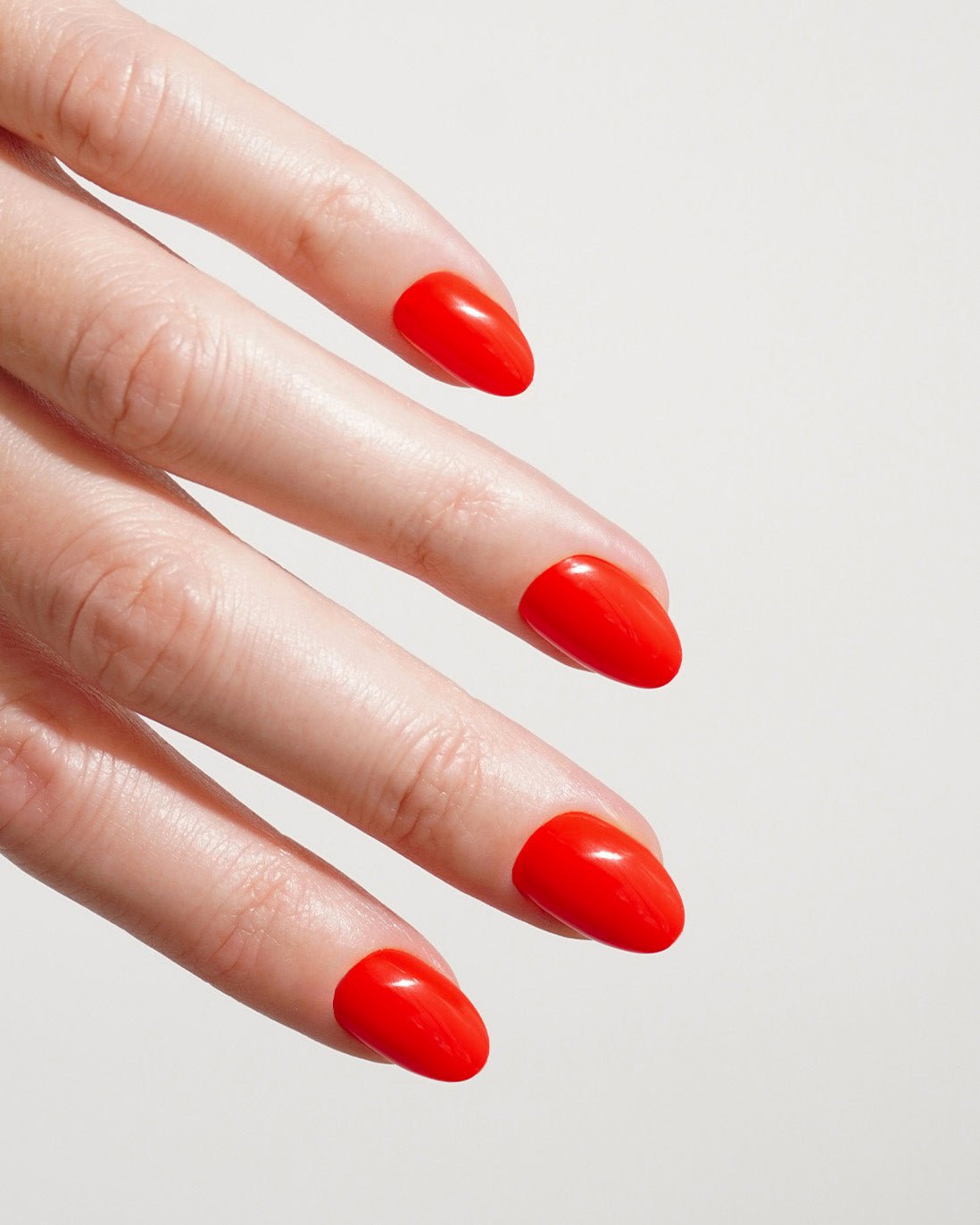 On Fire Short Round Soft Gel Press Ons - Doonails US